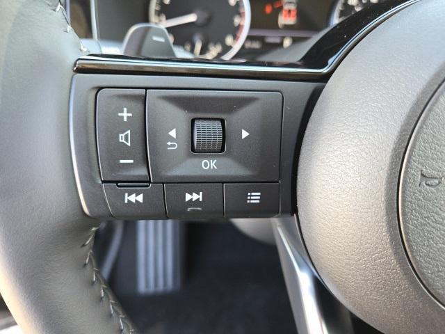 new 2025 Nissan Pathfinder car, priced at $46,604
