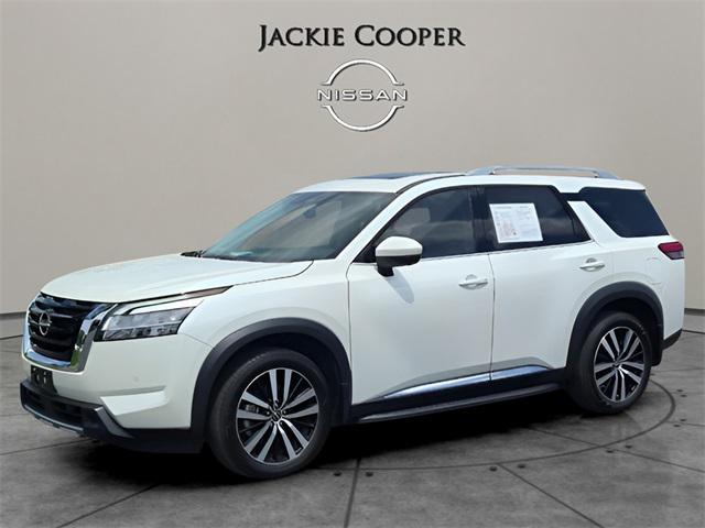 used 2023 Nissan Pathfinder car, priced at $37,808