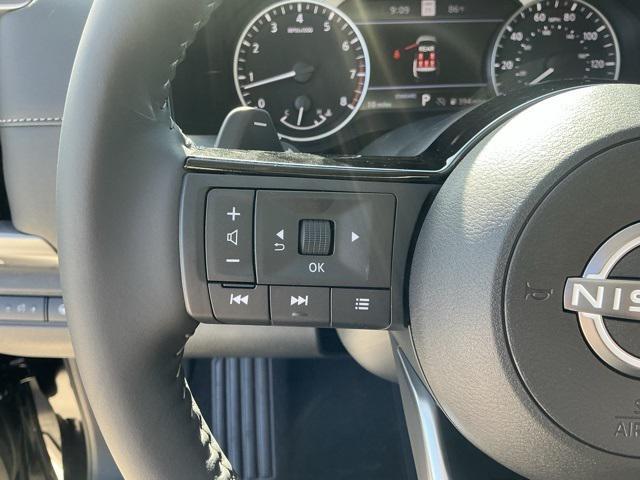 new 2025 Nissan Pathfinder car, priced at $47,555