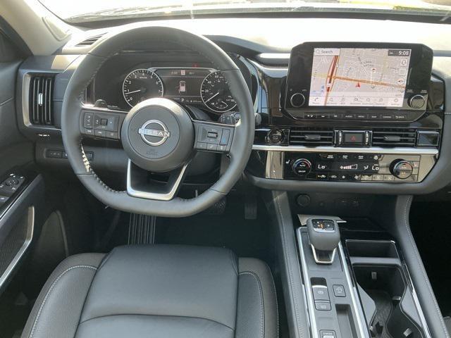 new 2025 Nissan Pathfinder car, priced at $47,555