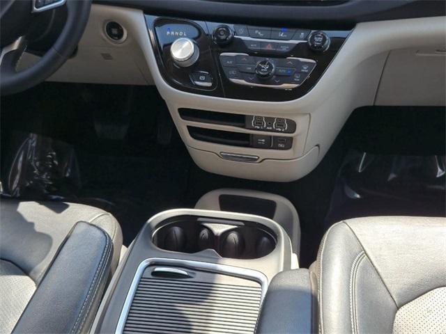 used 2022 Chrysler Pacifica car, priced at $19,882