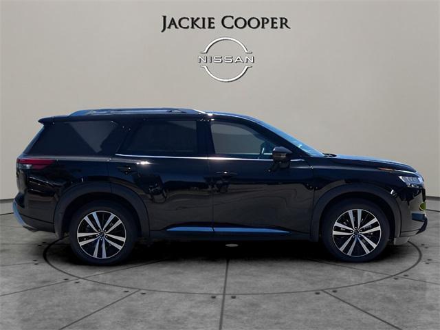 used 2024 Nissan Pathfinder car, priced at $45,541