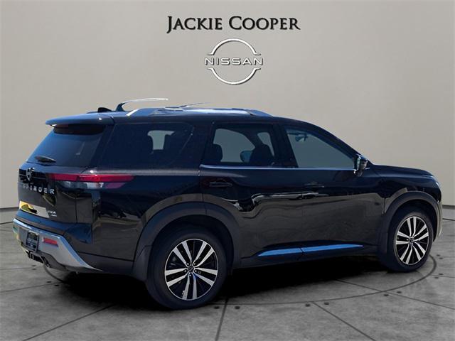 used 2024 Nissan Pathfinder car, priced at $45,541
