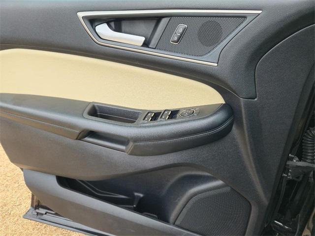 used 2022 Ford Edge car, priced at $26,235