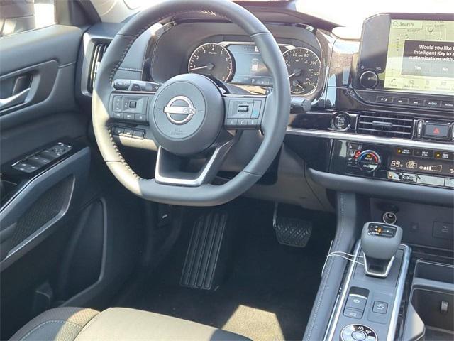 new 2025 Nissan Pathfinder car, priced at $48,708