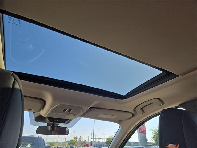 new 2025 Nissan Kicks car, priced at $31,190