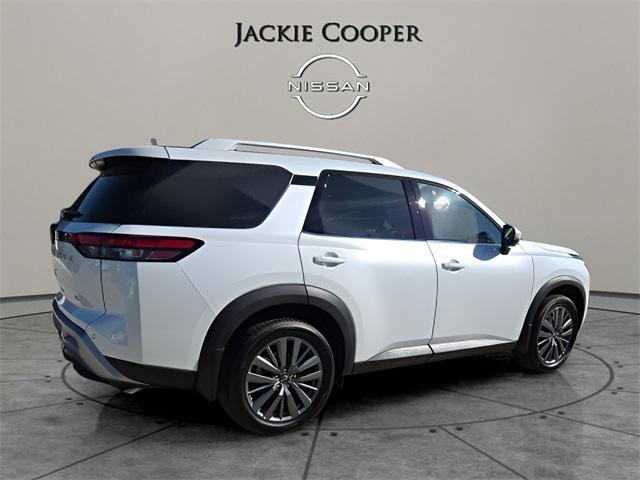 new 2025 Nissan Pathfinder car, priced at $47,104