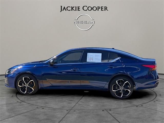 used 2023 Nissan Altima car, priced at $23,988