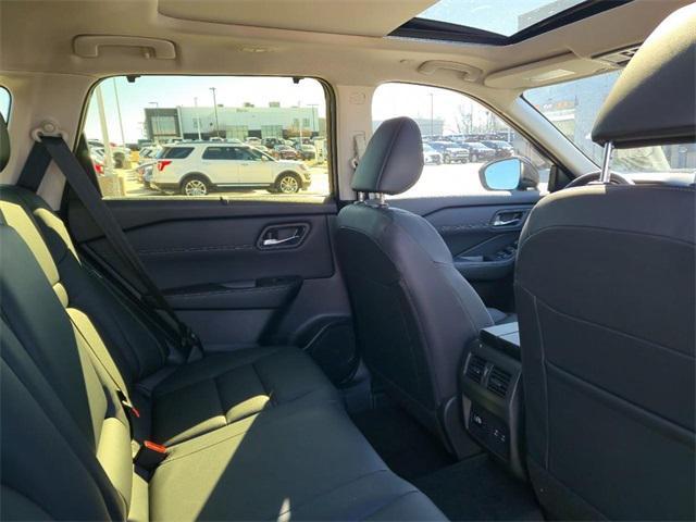 new 2025 Nissan Rogue car, priced at $41,211
