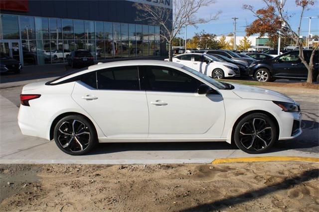 new 2025 Nissan Altima car, priced at $27,677