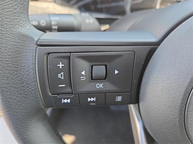 new 2025 Nissan Kicks car, priced at $28,600