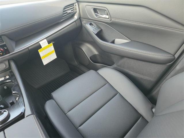 new 2025 Nissan Rogue car, priced at $33,958