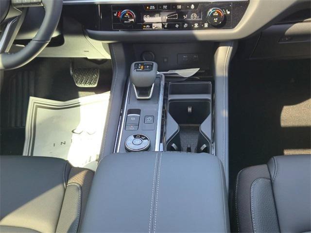 new 2025 Nissan Pathfinder car, priced at $48,622