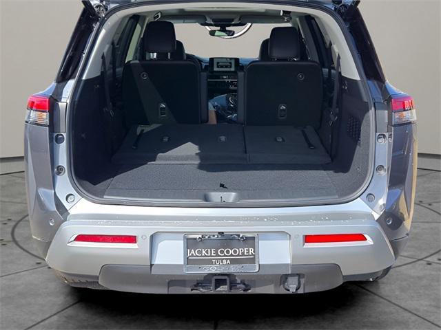 new 2025 Nissan Pathfinder car, priced at $48,622