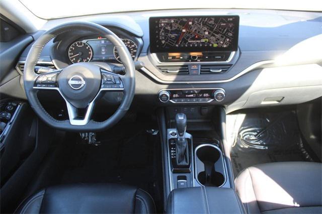 used 2023 Nissan Altima car, priced at $25,877