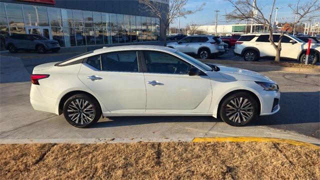 new 2025 Nissan Altima car, priced at $26,577