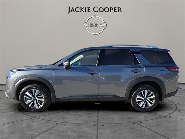 new 2025 Nissan Pathfinder car, priced at $46,510