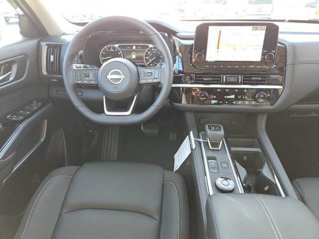 new 2025 Nissan Pathfinder car, priced at $46,510