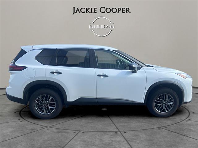 used 2025 Nissan Rogue car, priced at $25,992
