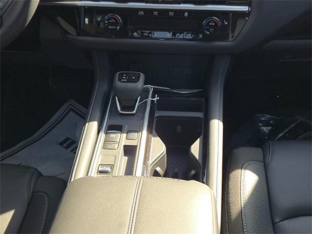 new 2025 Nissan Pathfinder car, priced at $46,751