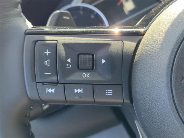 new 2025 Nissan Pathfinder car, priced at $46,751