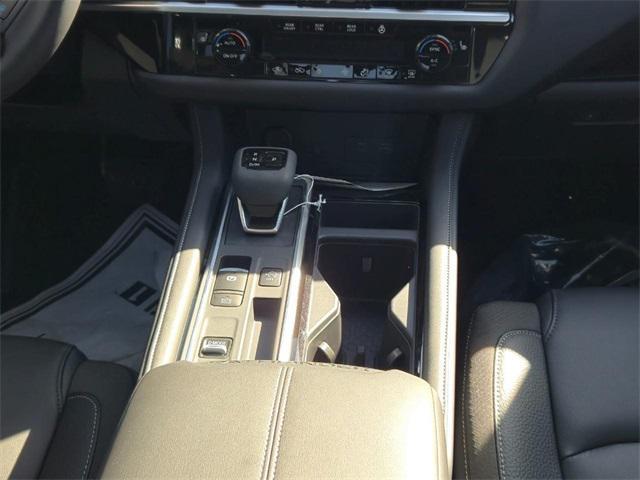 new 2025 Nissan Pathfinder car, priced at $44,340