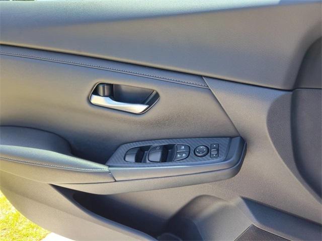 new 2025 Nissan Sentra car, priced at $23,082
