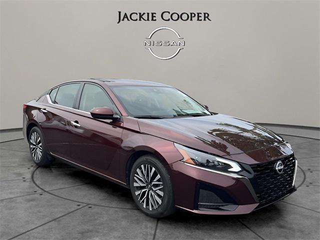 used 2023 Nissan Altima car, priced at $18,805