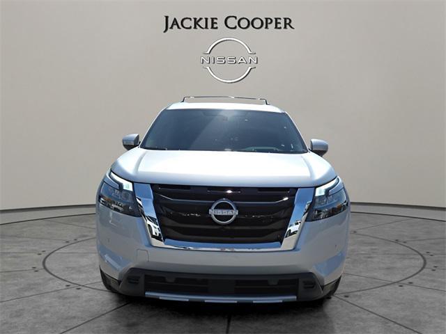 new 2025 Nissan Pathfinder car, priced at $52,035