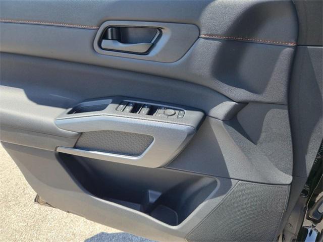 new 2025 Nissan Pathfinder car, priced at $42,611