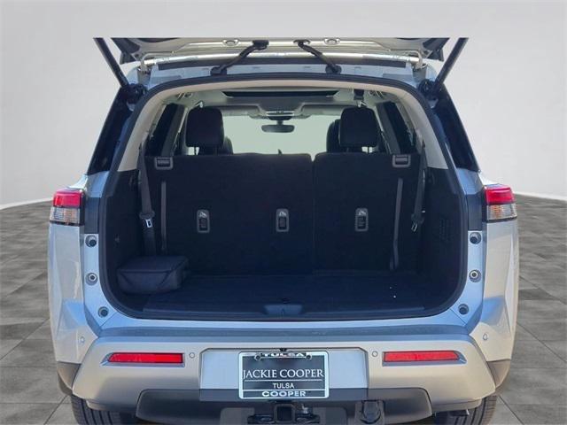 new 2025 Nissan Pathfinder car, priced at $49,698