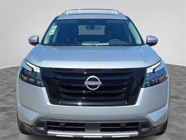 new 2025 Nissan Pathfinder car, priced at $46,286