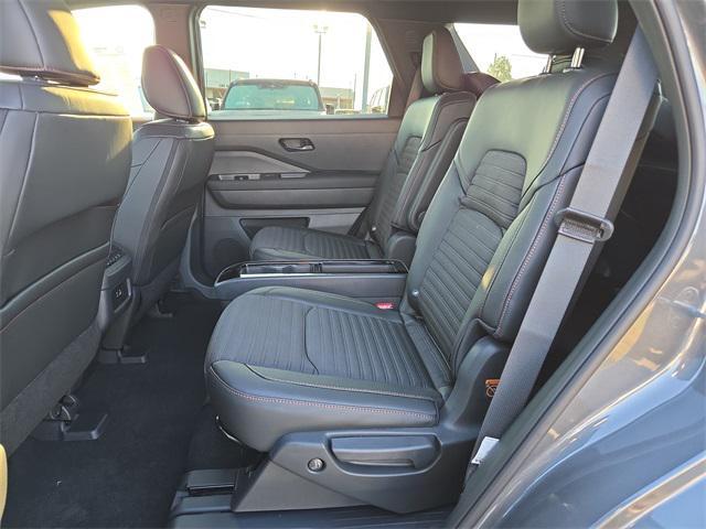 new 2025 Nissan Pathfinder car, priced at $46,610