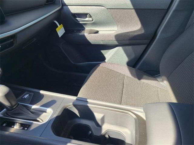 new 2025 Nissan Kicks car, priced at $24,464