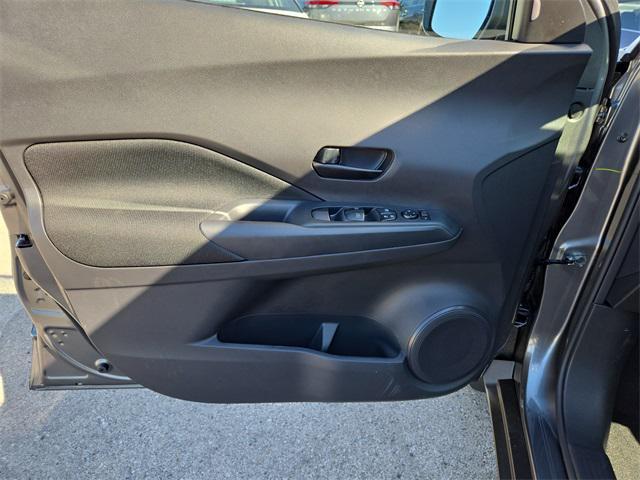 new 2025 Nissan Kicks car, priced at $23,455