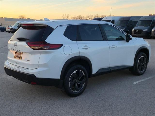 new 2025 Nissan Rogue car, priced at $31,013