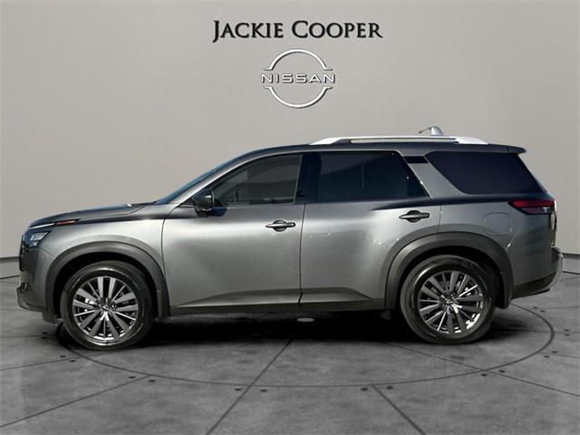 new 2025 Nissan Pathfinder car, priced at $47,555