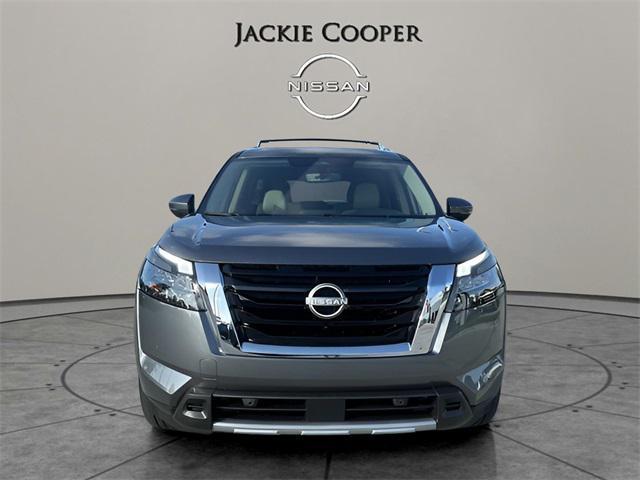 new 2025 Nissan Pathfinder car, priced at $47,555