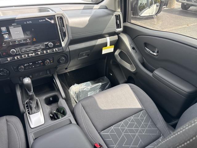 new 2025 Nissan Frontier car, priced at $49,160