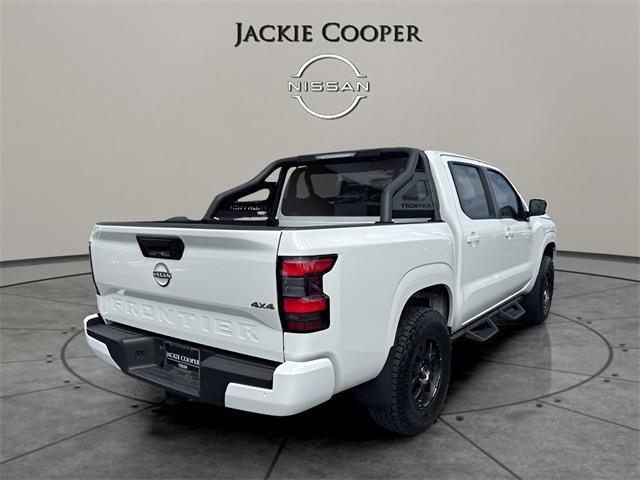 new 2025 Nissan Frontier car, priced at $49,160