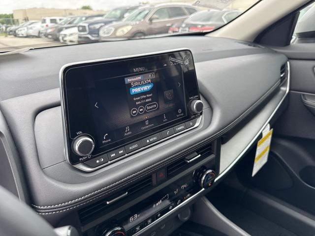 new 2025 Nissan Rogue car, priced at $31,985