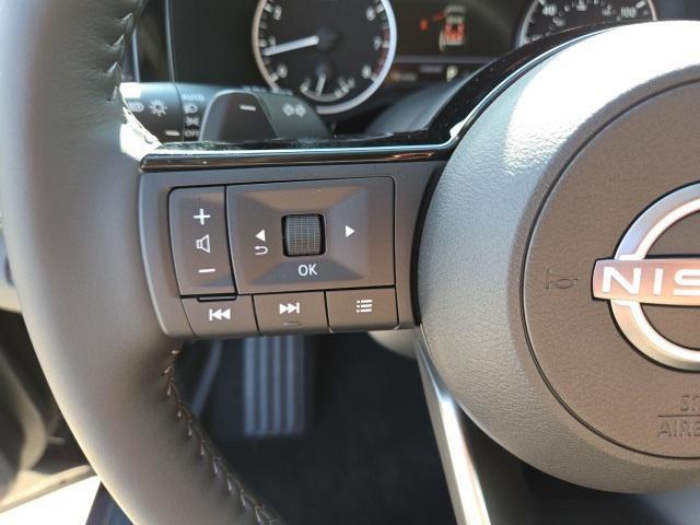 new 2025 Nissan Pathfinder car, priced at $47,555