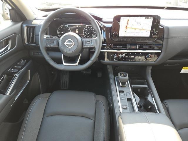 new 2025 Nissan Pathfinder car, priced at $47,555