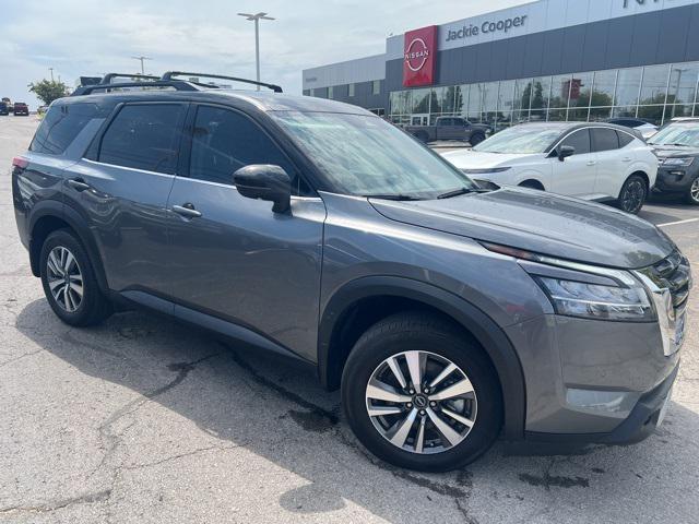 used 2024 Nissan Pathfinder car, priced at $35,992