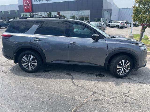 used 2024 Nissan Pathfinder car, priced at $35,992