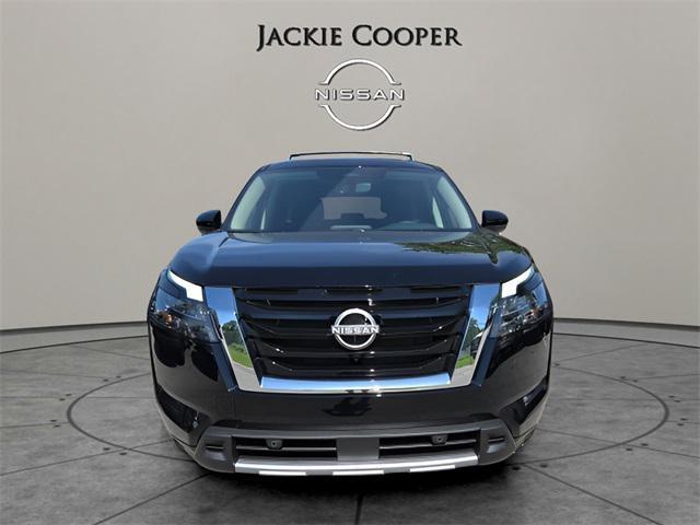 new 2025 Nissan Pathfinder car, priced at $46,565