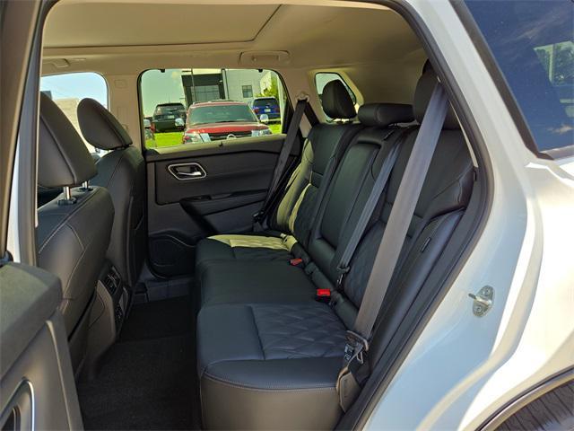 new 2025 Nissan Rogue car, priced at $40,722