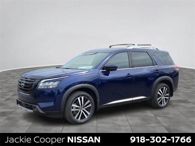 new 2025 Nissan Pathfinder car, priced at $49,717