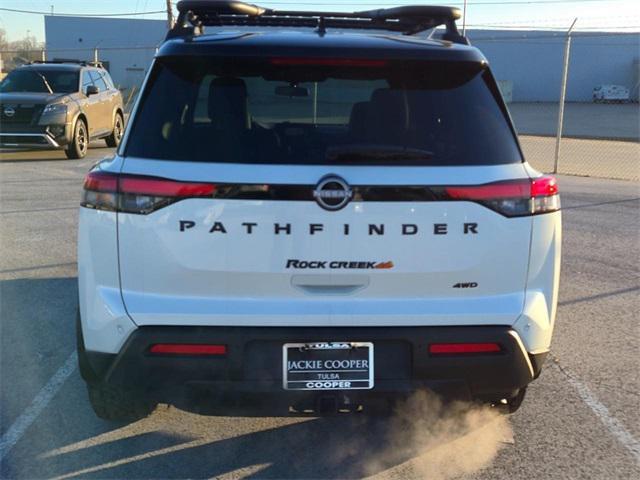 new 2024 Nissan Pathfinder car, priced at $42,160