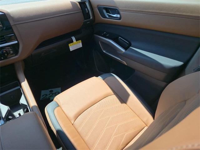 new 2025 Nissan Pathfinder car, priced at $51,053